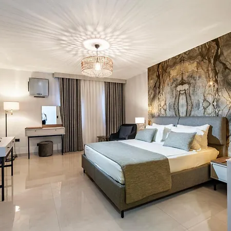 Babana Hotel 2*